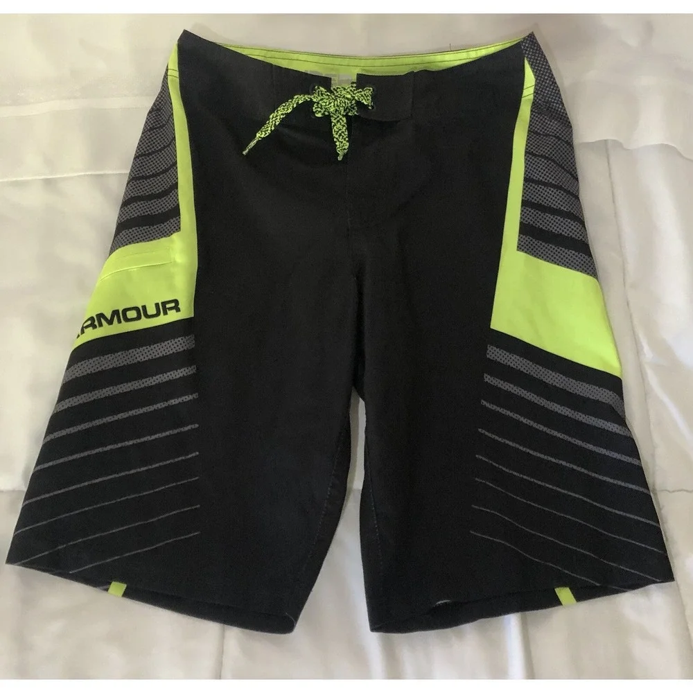 UNDER ARMOUR Board Shorts Men's‎ Teens Boys 26